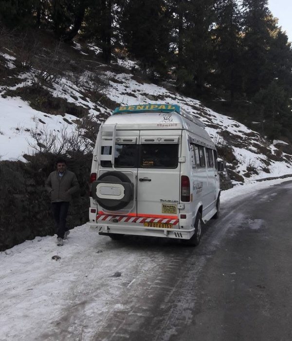 Luxury Tempo Traveller Taxi Service in Chandigarh