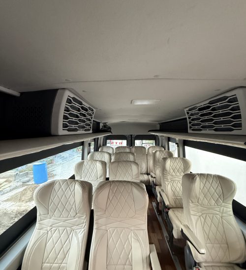 Chandigarh to Agra Taxi