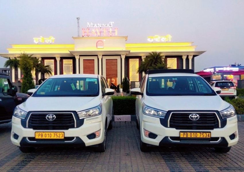 innova crysta taxi service in chandigarh