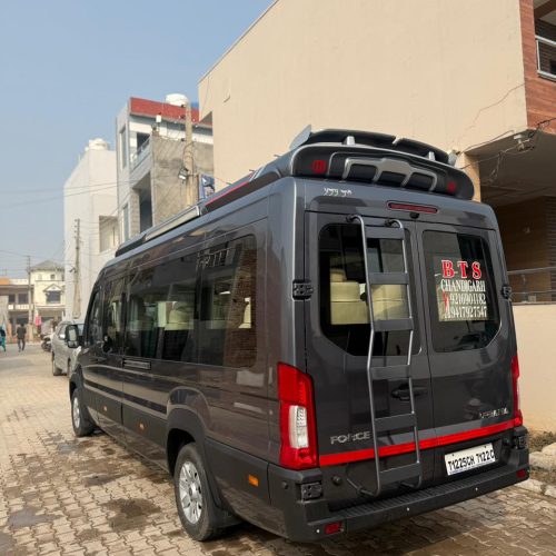 Maharaja Force Urbania on Rent in Chandigarh