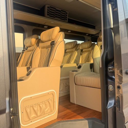 Chandigarh to Shimla Taxi Service Maharaja force Urbania on rent in chandigarh