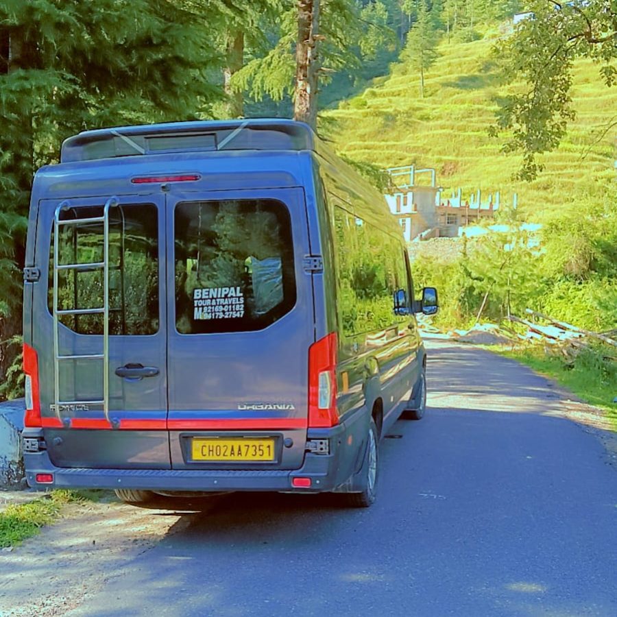 Urbania and Tempo Traveller on rent in Chandigarh for Shimla trip.